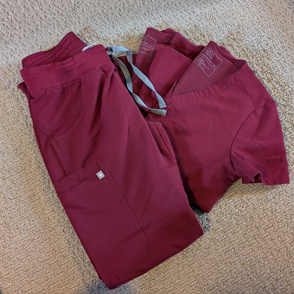 3 Piece Set Figs Burgundy Scrubs XS Bundle